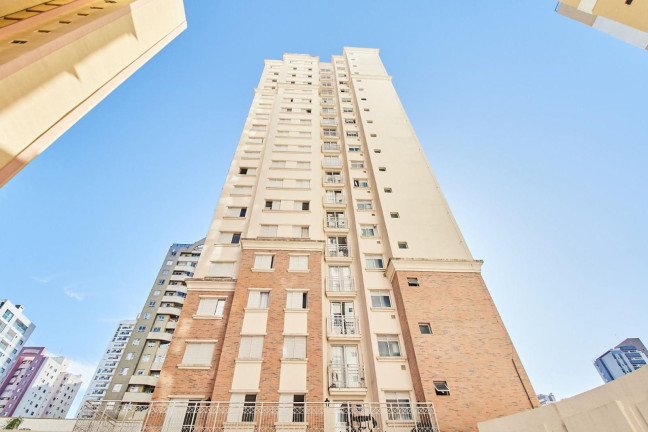 Imagem Apartamento com 3 Quartos à Venda, 62 m² em água Verde - Curitiba Imagem Apartamento com 3 Quartos à Venda, 62 m² em água Verde - Curitiba