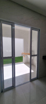 Imagem Sobrado com 3 Quartos à Venda, 114 m² em Center Ville - Arujá Imagem Sobrado com 3 Quartos à Venda, 114 m² em Center Ville - Arujá