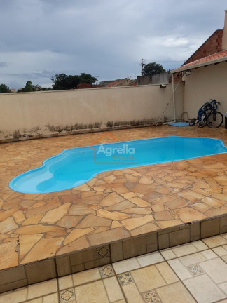 Imagem Casa com 2 Quartos à Venda, 125 m² em Jardim Quartieri - Mogi Mirim Imagem Casa com 2 Quartos à Venda, 125 m² em Jardim Quartieri - Mogi Mirim
