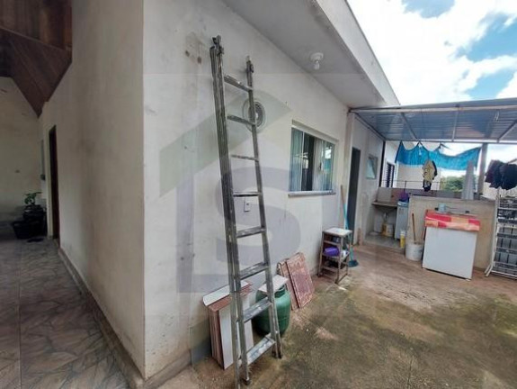Imagem Casa com 4 Quartos à Venda, 140 m² em Vila Maria - Botucatu
