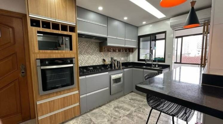 Apartamento com 2 Quartos à Venda, 105 m² em Marapé - Santos