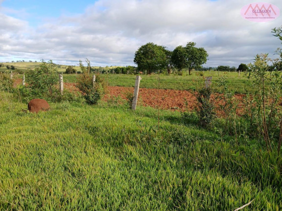 Imagem Terreno à Venda, 3.000 m² em Bairro Boco Guarei - Itapetininga Imagem Terreno à Venda, 3.000 m² em Bairro Boco Guarei - Itapetininga
