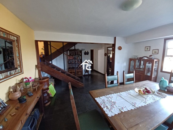 Imagem Casa de Condomínio com 4 Quartos à Venda, 2.000 m² em Maria Paula - Niterói