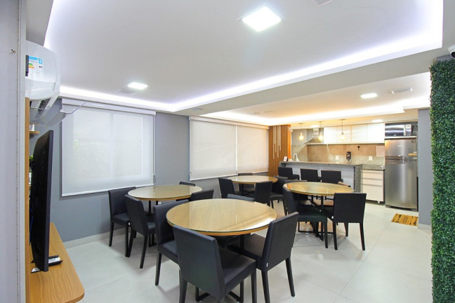 Imagem Apartamento com 2 Quartos à Venda, 65 m² em Higienópolis - Porto Alegre Imagem Apartamento com 2 Quartos à Venda, 65 m² em Higienópolis - Porto Alegre