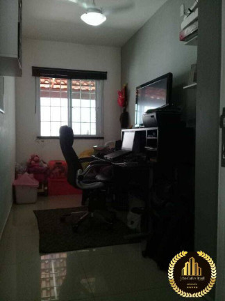 Imagem Casa com 3 Quartos à Venda,  em Urucunema - Eusébio