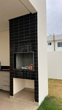 Imagem Casa com 4 Quartos à Venda, 221 m² em Centro - Barra Dos Coqueiros Imagem Casa com 4 Quartos à Venda, 221 m² em Centro - Barra Dos Coqueiros
