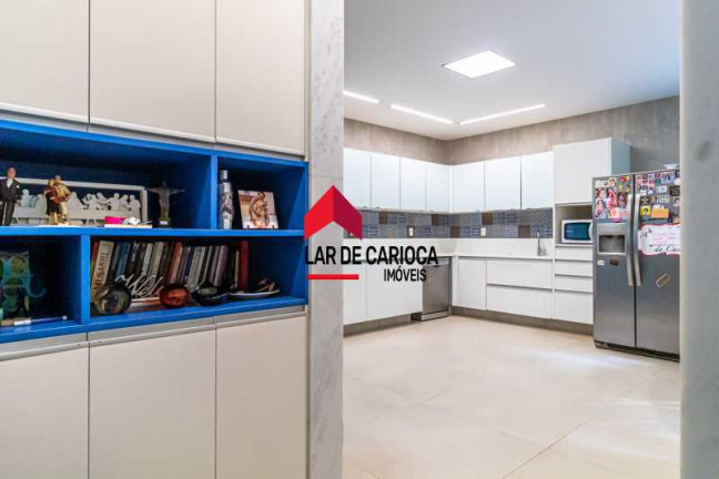 Imagem Imóvel com 4 Quartos à Venda, 595 m² em Humaitá - Rio De Janeiro Imagem Imóvel com 4 Quartos à Venda, 595 m² em Humaitá - Rio De Janeiro