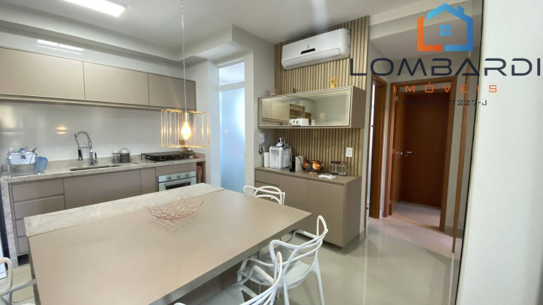 Imagem Apartamento com 2 Quartos à Venda, 63 m² em Praia Das Toninhas - Ubatuba Imagem Apartamento com 2 Quartos à Venda, 63 m² em Praia Das Toninhas - Ubatuba
