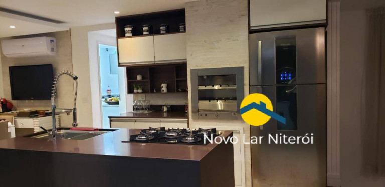 Imagem Casa com 4 Quartos à Venda, 526 m² em Camboinhas - Niterói Imagem Casa com 4 Quartos à Venda, 526 m² em Camboinhas - Niterói