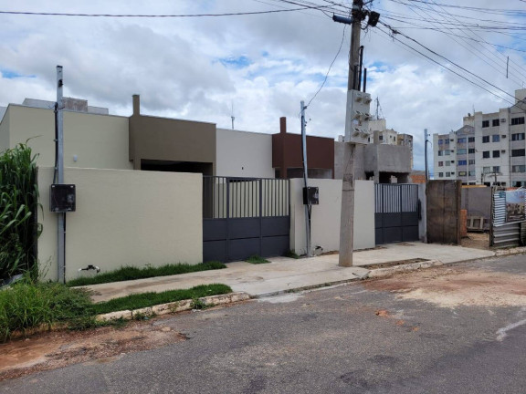 Imagem Casa com 3 Quartos à Venda, 85 m² em Ponte Nova - Várzea Grande
