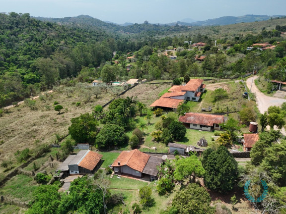 Imagem Chácara com 2 Quartos à Venda, 150 m² em Recanto Das Acácias - São Roque Imagem Chácara com 2 Quartos à Venda, 150 m² em Recanto Das Acácias - São Roque