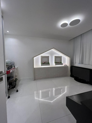 Imagem Casa com 4 Quartos para Alugar, 350 m² em Barra Da Tijuca - Rio De Janeiro