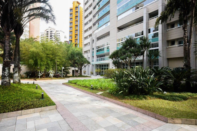 Imagem Imóvel com 3 Quartos à Venda, 193 m² em Vila Suzana - São Paulo Imagem Imóvel com 3 Quartos à Venda, 193 m² em Vila Suzana - São Paulo
