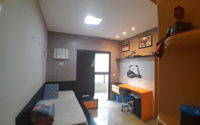 Imagem Apartamento com 3 Quartos à Venda, 176 m² em Embaré - Santos