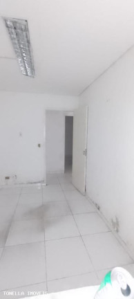 Imagem Casa com 2 Quartos para Alugar, 250 m² em Centro - Osasco