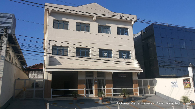 Imóvel Comercial à Venda, 750 m² em Jardim Lambreta - Cotia