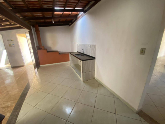 Imagem Chácara com 3 Quartos à Venda, 1 m² em Centro - Itatiaiuçu