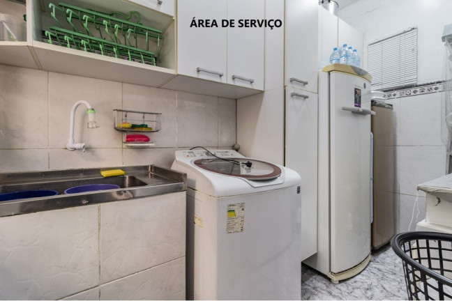 Imagem Casa com 3 Quartos à Venda, 290 m² em Jardim Europa - Porto Alegre Imagem Casa com 3 Quartos à Venda, 290 m² em Jardim Europa - Porto Alegre