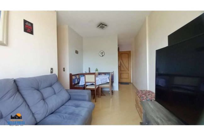 Apartamento com 2 Quartos à Venda,  em Jardim Santa Emília - São Paulo
