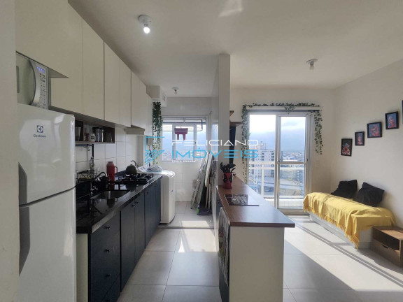 Imagem Apartamento com 2 Quartos à Venda, 47 m² em Ocian - Praia Grande