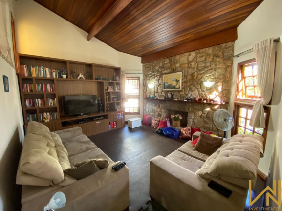 Imóvel com 3 Quartos à Venda,  em Marambaia - Vinhedo