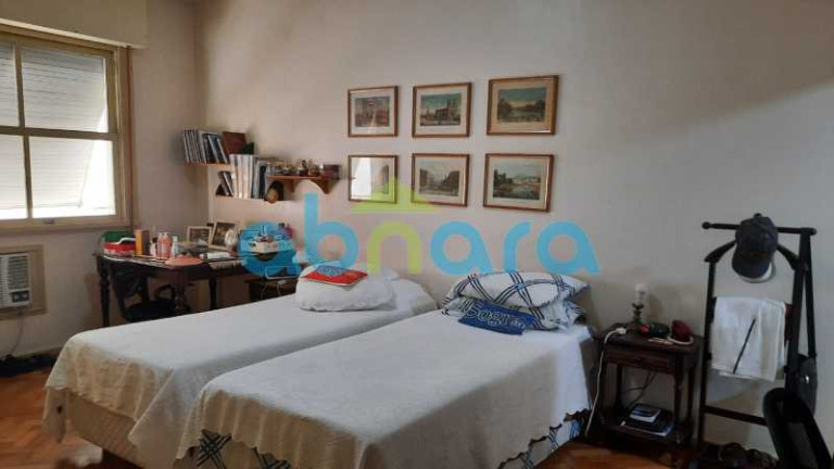 Imagem Apartamento com 4 Quartos à Venda, 230 m² em Copacabana - Rio De Janeiro Imagem Apartamento com 4 Quartos à Venda, 230 m² em Copacabana - Rio De Janeiro