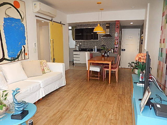 Imagem Apartamento com 2 Quartos à Venda, em Ipanema - Rio De Janeiro Imagem Apartamento com 2 Quartos à Venda, em Ipanema - Rio De Janeiro