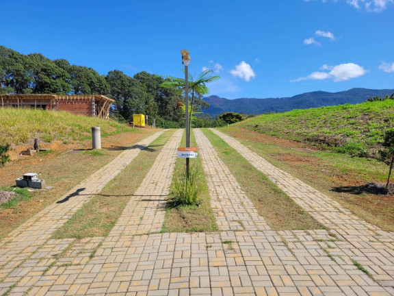 Terreno em Condomínio à Venda, 1 m² em Azevedo - Joanópolis