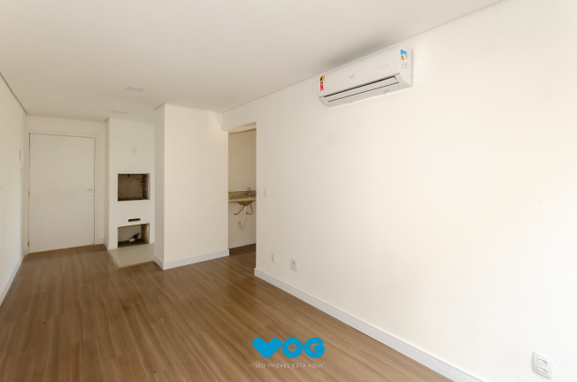 Imagem Imóvel com 1 Quarto para Alugar, 43 m² em Jardim Botânico - Porto Alegre Imagem Imóvel com 1 Quarto para Alugar, 43 m² em Jardim Botânico - Porto Alegre