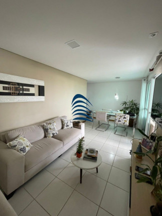 Imagem Imóvel com 3 Quartos à Venda, 85 m² em Centro - Lauro De Freitas