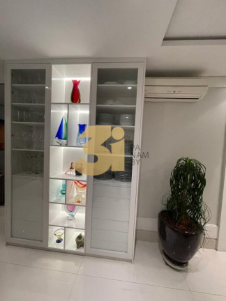 Imagem Apartamento com 3 Quartos à Venda, 200 m² em Panamby - São Paulo Imagem Apartamento com 3 Quartos à Venda, 200 m² em Panamby - São Paulo
