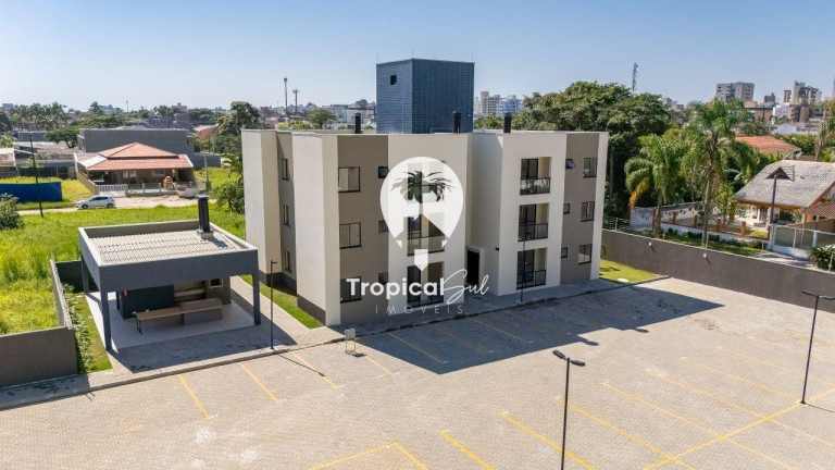 Imagem Apartamento com 2 Quartos à Venda, 48 m² em Caiobá - Matinhos