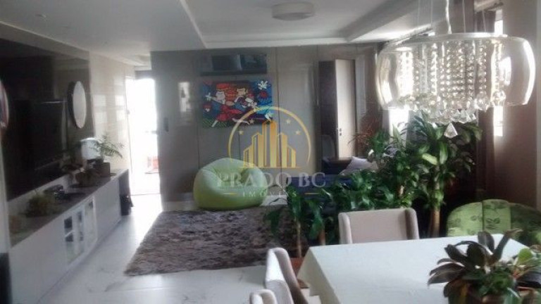Imagem Cobertura com 4 Quartos à Venda, 290 m² em Centro - Balneário Camboriú