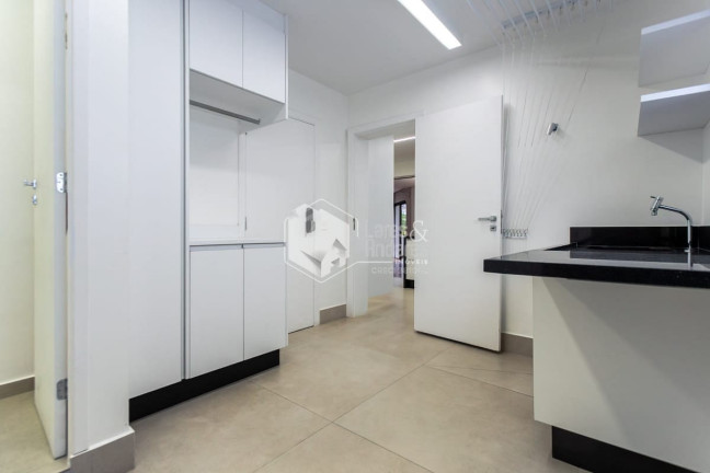 Imagem Apartamento com 3 Quartos à Venda, 195 m² em Campo Belo - São Paulo
