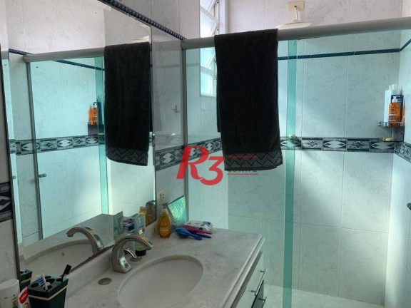 Imagem Casa com 5 Quartos à Venda, 350 m² em Boqueirão - Santos