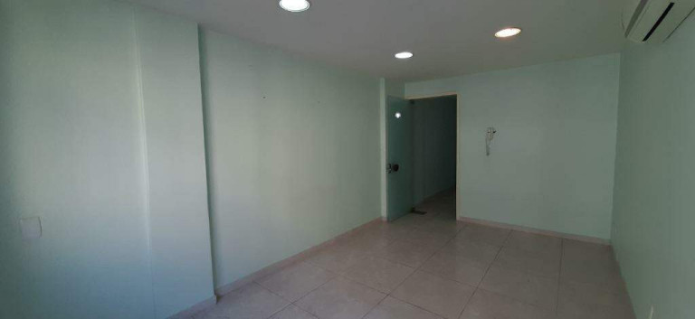 Imagem Sala Comercial à Venda, 34 m² em Copacabana - Rio De Janeiro Imagem Sala Comercial à Venda, 34 m² em Copacabana - Rio De Janeiro