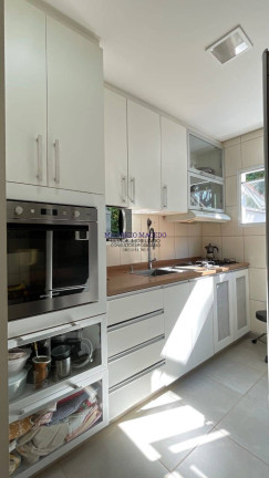 Imagem Casa com 3 Quartos à Venda, 200 m² em Alphaville - Santana De Parnaíba Imagem Casa com 3 Quartos à Venda, 200 m² em Alphaville - Santana De Parnaíba
