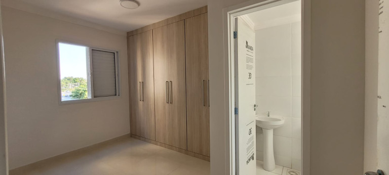 Imagem Imóvel com 2 Quartos à Venda, 60 m² em Caguassu - Sorocaba Imagem Imóvel com 2 Quartos à Venda, 60 m² em Caguassu - Sorocaba