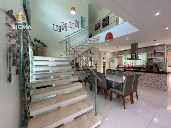 Imagem Casa com 6 Quartos à Venda, 379 m² em Jardim Albamar - Guarujá Imagem Casa com 6 Quartos à Venda, 379 m² em Jardim Albamar - Guarujá