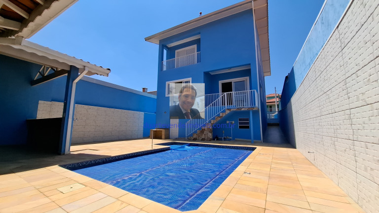 Imagem Casa de Condomínio com 3 Quartos à Venda, 304 m² em Barueri