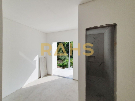 Imagem Casa com 2 Quartos à Venda, 130 m² em América - Joinville Imagem Casa com 2 Quartos à Venda, 130 m² em América - Joinville
