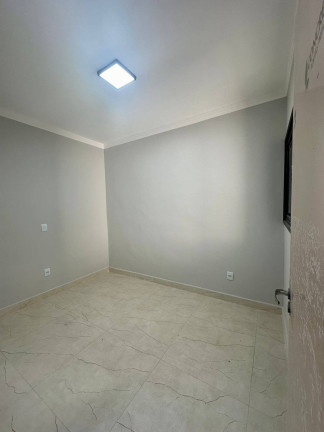 Imagem Casa com 2 Quartos à Venda, 125 m² em Jardim Itanguá - Sorocaba Imagem Casa com 2 Quartos à Venda, 125 m² em Jardim Itanguá - Sorocaba