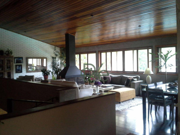 Imagem Casa com 4 Quartos à Venda, 430 m² em Jardim Colonial - Carapicuíba Imagem Casa com 4 Quartos à Venda, 430 m² em Jardim Colonial - Carapicuíba