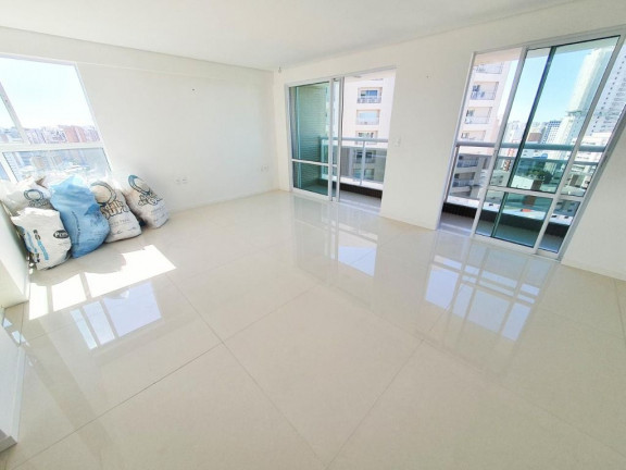 Imagem Apartamento com 4 Quartos à Venda, 245 m² em Meireles - Fortaleza Imagem Apartamento com 4 Quartos à Venda, 245 m² em Meireles - Fortaleza