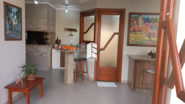 Imagem Casa com 3 Quartos à Venda, 240 m² em Nossa Senhora De Lourdes - Santa Maria Imagem Casa com 3 Quartos à Venda, 240 m² em Nossa Senhora De Lourdes - Santa Maria