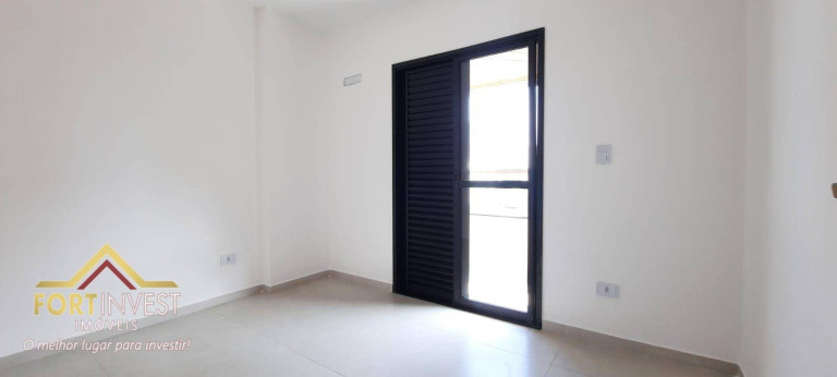 Imagem Imóvel com 2 Quartos à Venda, 77 m² em Canto Do Forte - Praia Grande Imagem Imóvel com 2 Quartos à Venda, 77 m² em Canto Do Forte - Praia Grande