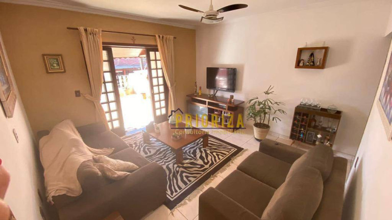 Imagem Casa com 3 Quartos à Venda, 210 m² em Vila Barcelona - Sorocaba Imagem Casa com 3 Quartos à Venda, 210 m² em Vila Barcelona - Sorocaba