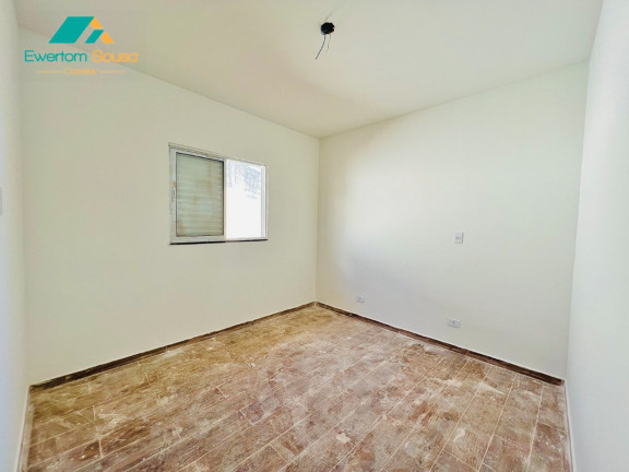 Imagem Casa com 3 Quartos à Venda, 120 m² em Corumbá (terra Preta) - Mairiporã