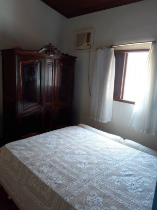 Imagem Casa com 4 Quartos à Venda, 825 m² em Josedy - Peruíbe Imagem Casa com 4 Quartos à Venda, 825 m² em Josedy - Peruíbe