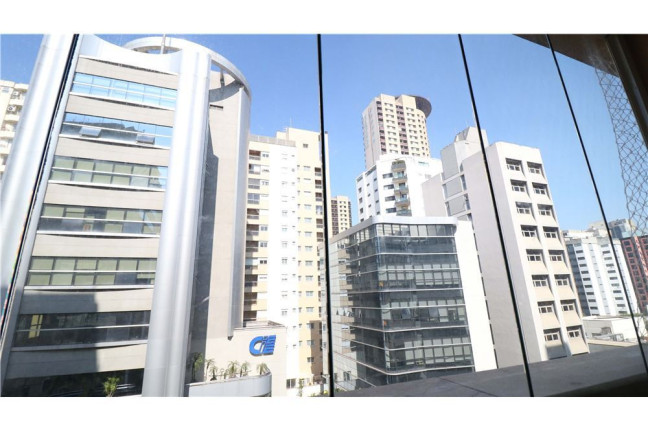 Imagem Imóvel com 3 Quartos à Venda,  em Itaim Bibi - São Paulo
